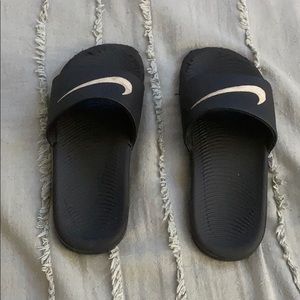 Nike slides